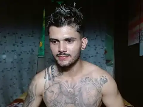 Snapshot of carlos_boosx chatting on 12/15/24, 03:20 carlos boosx online show from 12/15/24, 03:20