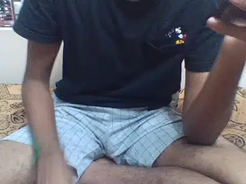 Snapshot of Suriyaa chatting on 12/18/24, 07:41 Suriyaa online show from 12/18/24, 07:41