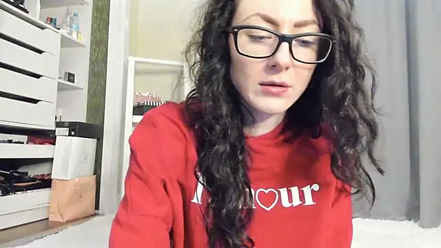 Baby Jewel online show from 10/23/25, 10:14