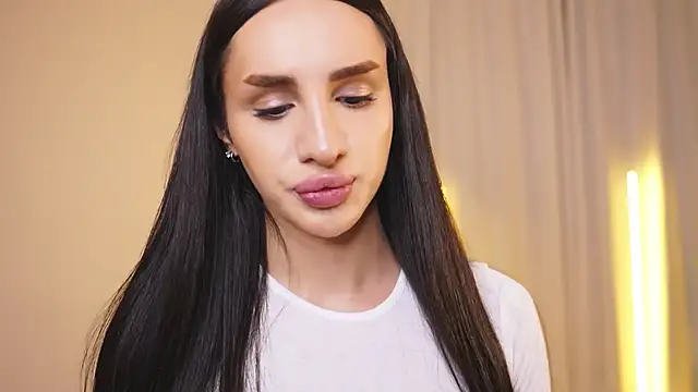 Kim Oberlin  online show from 10/21/25, 11:33