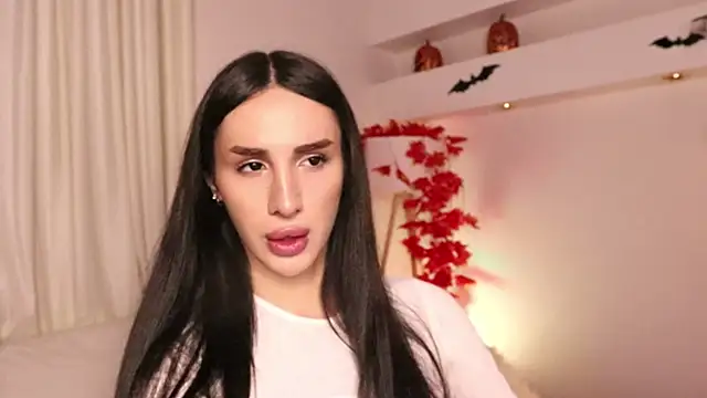 Kim Oberlin  online show from 10/28/25, 11:25