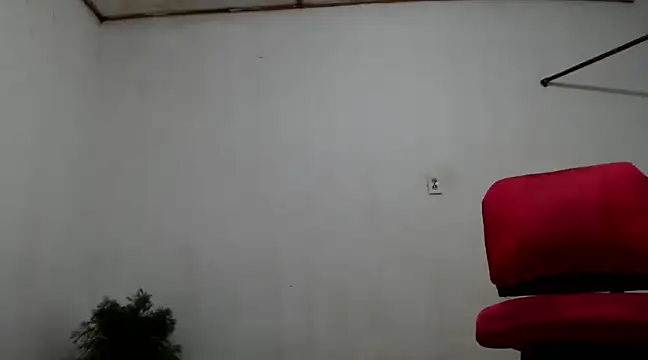 Snapshot of fernandez_latinblackk chatting on 12/03/24, 02:47 fernandez latinblackk online show from 12/03/24, 02:47