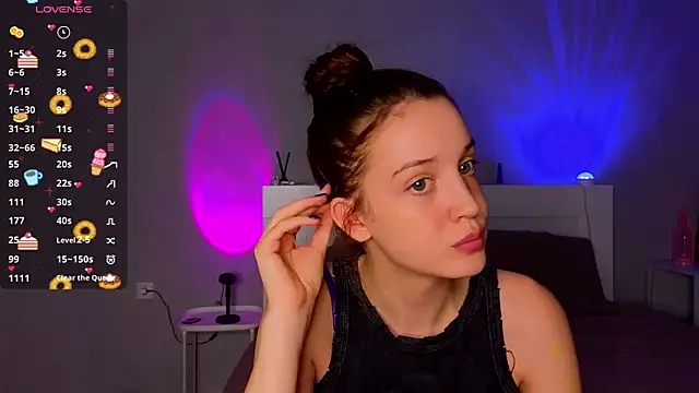 Sweet Evva online show from 11/22/25, 05:01