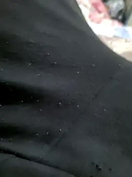 Jonatha2 online show from 11/29/25, 02:14