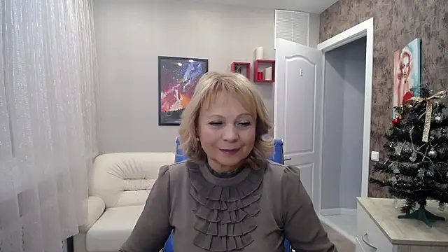 Milla Cutie18 online show from 01/06/25, 06:36