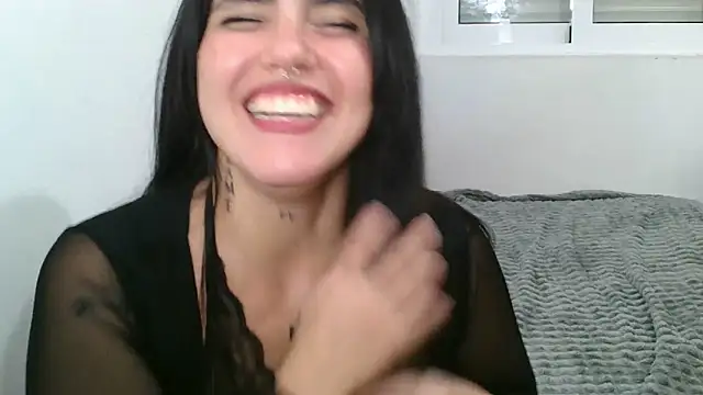 Snapshot of AbyCarson chatting on 12/23/24, 07:20 AbyCarson online show from 12/23/24, 07:20