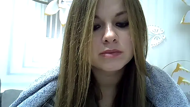 Snapshot of TinaFun4u chatting on 12/12/24, 12:38 TinaFun4u online show from 12/12/24, 12:38