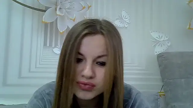 Snapshot of TinaFun4u chatting on 01/24/25, 11:04 TinaFun4u online show from 01/24/25, 11:04