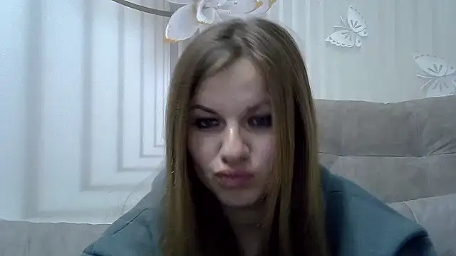 Snapshot of TinaFun4u chatting on 02/04/25, 02:39 TinaFun4u online show from 02/04/25, 02:39