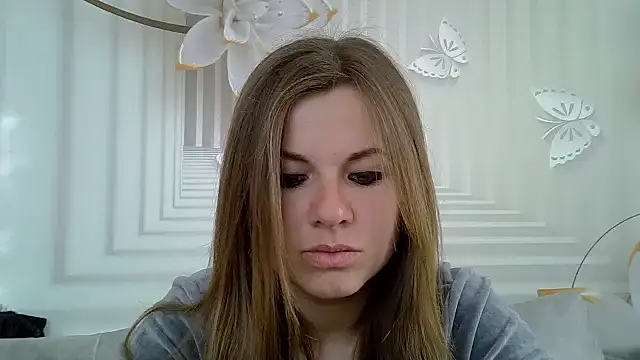 Snapshot of TinaFun4u chatting on 03/07/25, 08:45 TinaFun4u online show from 03/07/25, 08:45