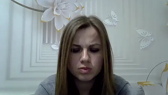 Snapshot of TinaFun4u chatting on 03/10/25, 10:55 TinaFun4u online show from 03/10/25, 10:55