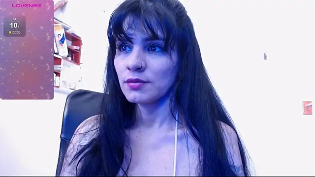 Snapshot of elissa_iris chatting on 03/18/25, 08:25 elissa iris online show from 03/18/25, 08:25