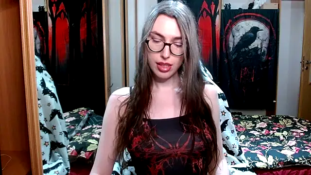 bluerose00 online show from 11/07/25, 09:48