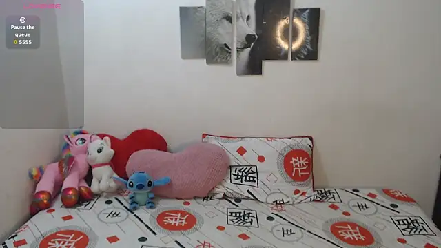 Snapshot of Pocahontas_Princess_ chatting on 10/16/25, 02:07 Pocahontas Princess online show from 10/16/25, 02:07