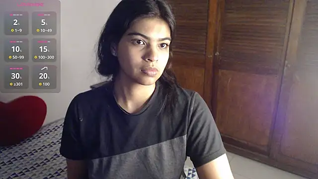 Snapshot of Pocahontas_Princess_ chatting on 10/26/25, 04:29 Pocahontas Princess online show from 10/26/25, 04:29