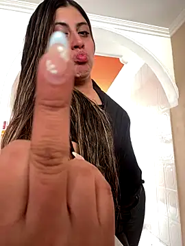 Snapshot of girl_anni chatting on 11/03/25, 07:37 girl anni online show from 11/03/25, 07:37