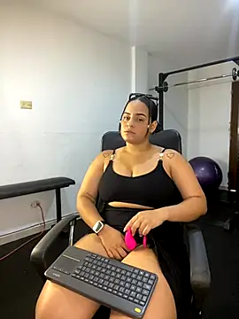 Violetrousse online show from 10/12/25, 07:02