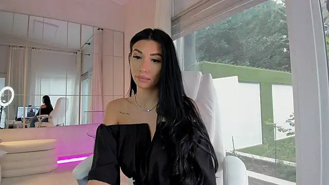 missdiamond  online show from 11/04/25, 08:02