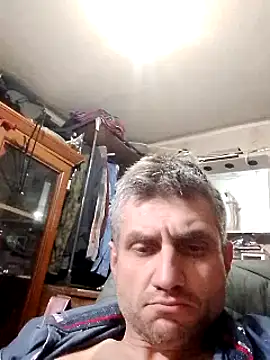 Snapshot of Gotowy40 chatting on 12/12/24, 12:38 Gotowy40 online show from 12/12/24, 12:38