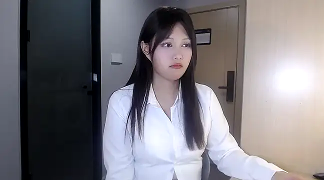 puppy-mango online show from 12/06/24, 02:49