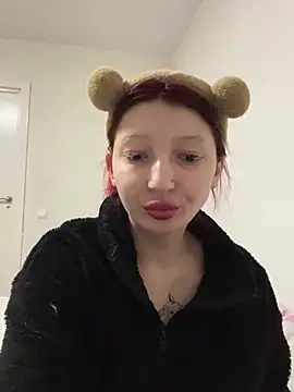 Alissa kiss online show from 02/11/25, 09:03