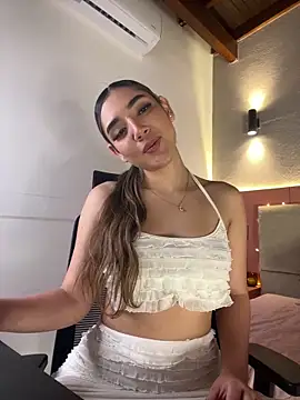 AniiRose online show from 10/14/25, 01:28