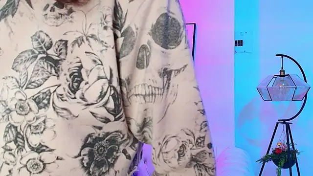 Theia moon online show from 01/05/25, 12:42