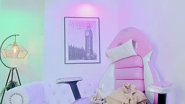 Theia moon online show from 03/14/25, 01:02