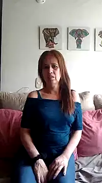 Snapshot of MARYQUANT chatting on 03/13/25, 03:06 MARYQUANT online show from 03/13/25, 03:06