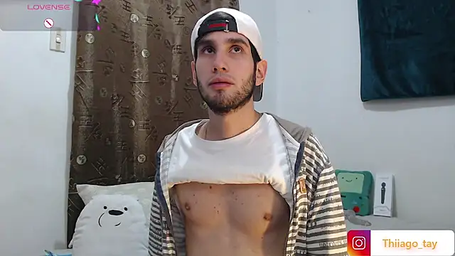 Snapshot of Thhiago_tay chatting on 11/27/25, 09:55 Thhiago tay online show from 11/27/25, 09:55