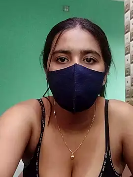 Snapshot of lovely-tanu chatting on 12/04/24, 07:28 lovely-tanu online show from 12/04/24, 07:28
