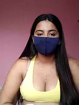 Snapshot of lovely-tanu chatting on 01/04/25, 10:05 lovely-tanu online show from 01/04/25, 10:05