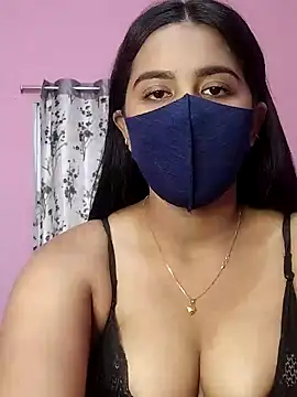 Snapshot of lovely-tanu chatting on 01/13/25, 11:19 lovely-tanu online show from 01/13/25, 11:19