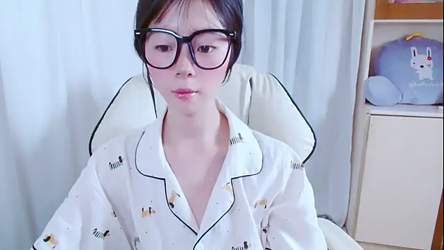 xiyao1314 online show from 10/03/25, 02:08