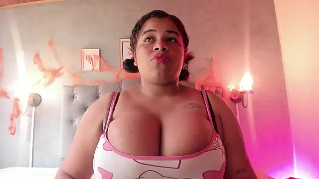 MeridaLane online show from 10/15/25, 03:01