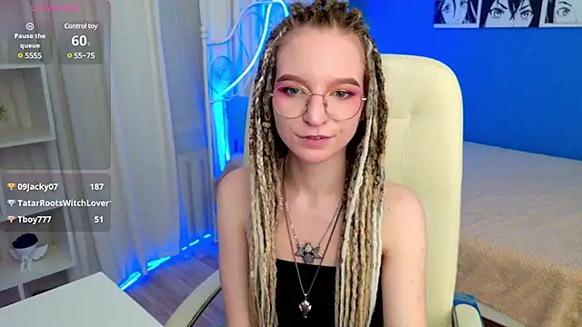 Snapshot of VioletShine chatting on 01/18/25, 05:59 VioletShine online show from 01/18/25, 05:59