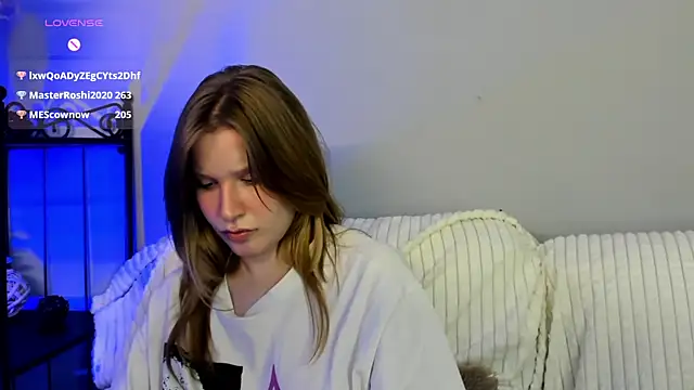 Snapshot of EvaStevs chatting on 01/12/25, 04:52 EvaStevs online show from 01/12/25, 04:52