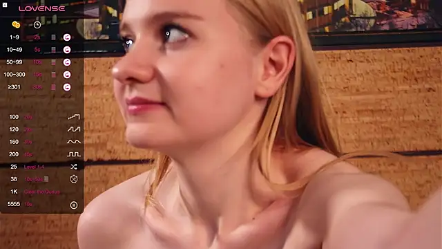 Snapshot of OdelinaFicken chatting on 01/14/25, 02:22 OdelinaFicken online show from 01/14/25, 02:22