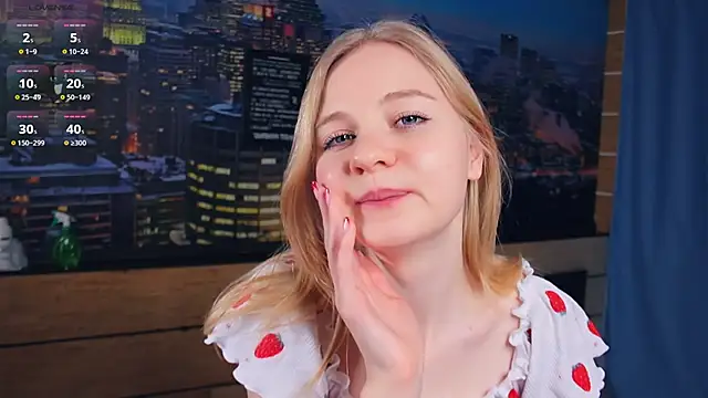 Snapshot of OdelinaFicken chatting on 02/19/25, 07:28 OdelinaFicken online show from 02/19/25, 07:28