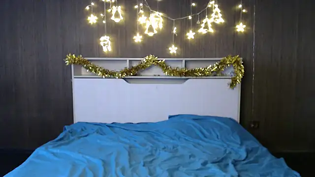 Snapshot of Karry-SEX chatting on 12/27/24, 09:39 Karry-SEX online show from 12/27/24, 09:39