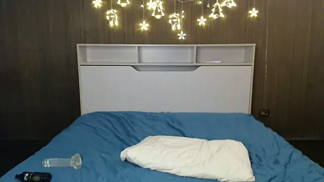 Snapshot of Karry-SEX chatting on 02/03/25, 01:40 Karry-SEX online show from 02/03/25, 01:40