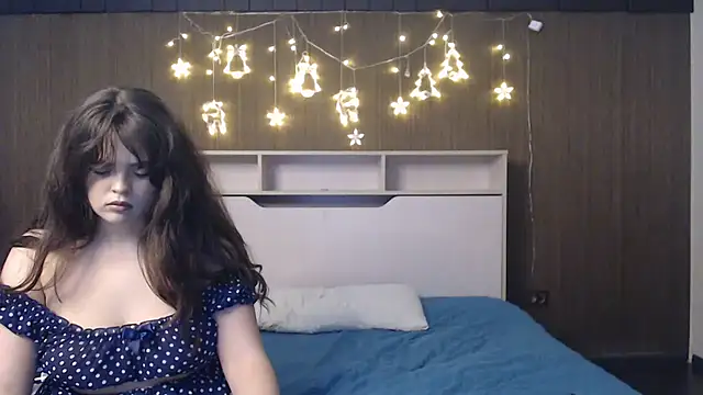 Snapshot of Karry-SEX chatting on 03/02/25, 07:10 Karry-SEX online show from 03/02/25, 07:10