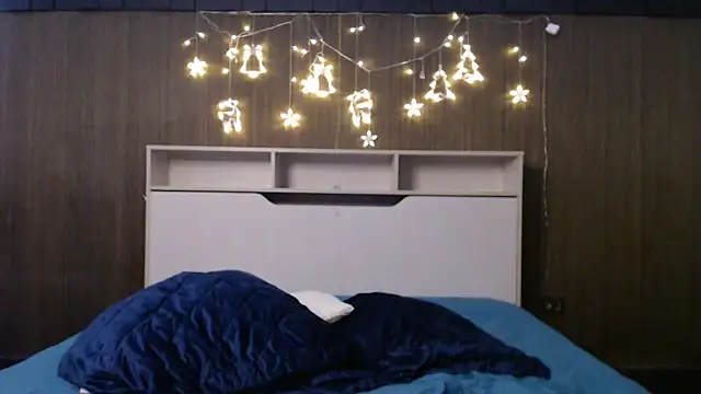 Snapshot of Karry-SEX chatting on 03/10/25, 11:32 Karry-SEX online show from 03/10/25, 11:32