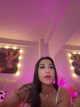 Snapshot of lissa_yasemin chatting on 03/23/25, 05:21 lissa yasemin online show from 03/23/25, 05:21