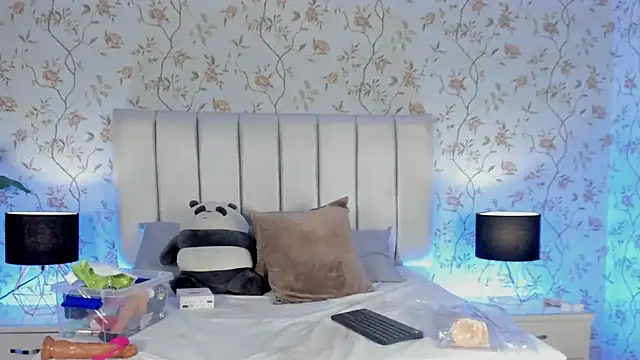 MeganCruzGB online show from 02/01/25, 02:05