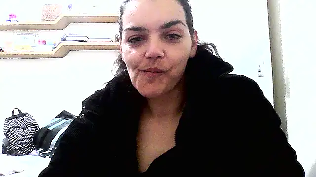 Snapshot of escritorasafada chatting on 09/14/25, 03:16 escritorasafada online show from 09/14/25, 03:16