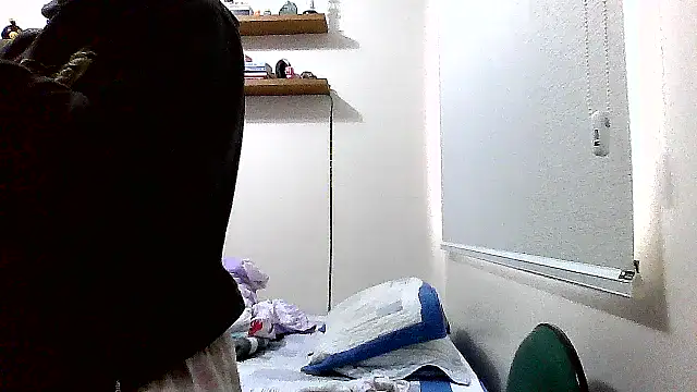 Snapshot of escritorasafada chatting on 09/18/25, 11:34 escritorasafada online show from 09/18/25, 11:34