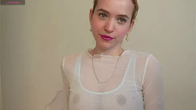 Snapshot of lolly_pie chatting on 02/08/25, 03:53 lolly pie online show from 02/08/25, 03:53