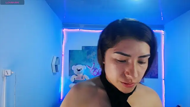 Sofi hot 4m online show from 01/18/25, 12:24