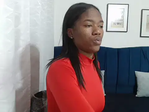 Snapshot of MISSANDRE4 chatting on 01/13/25, 01:49 MISSANDRE4 online show from 01/13/25, 01:49